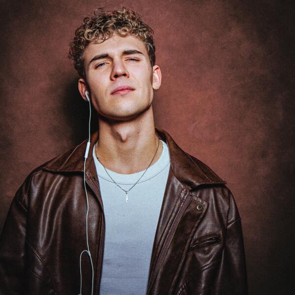 Кирилл Скрипник - Голос