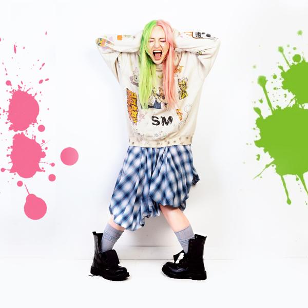 Блондинка Ксю