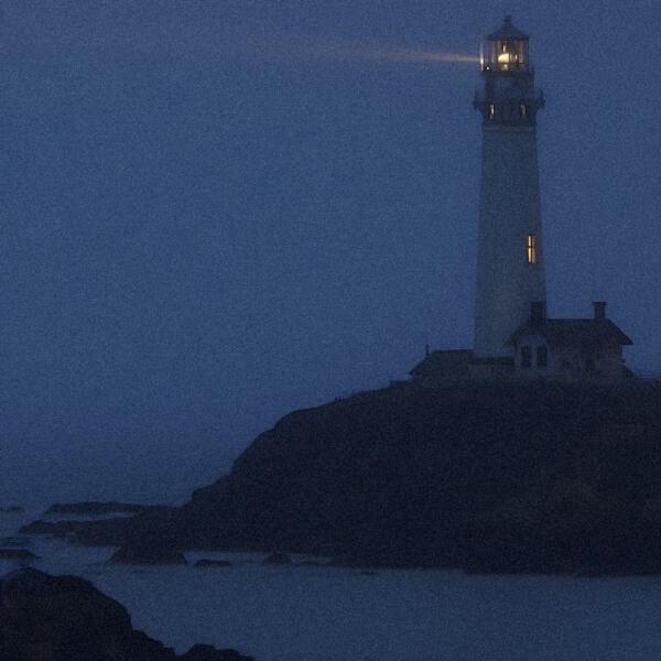 fadinglight - lighthouse