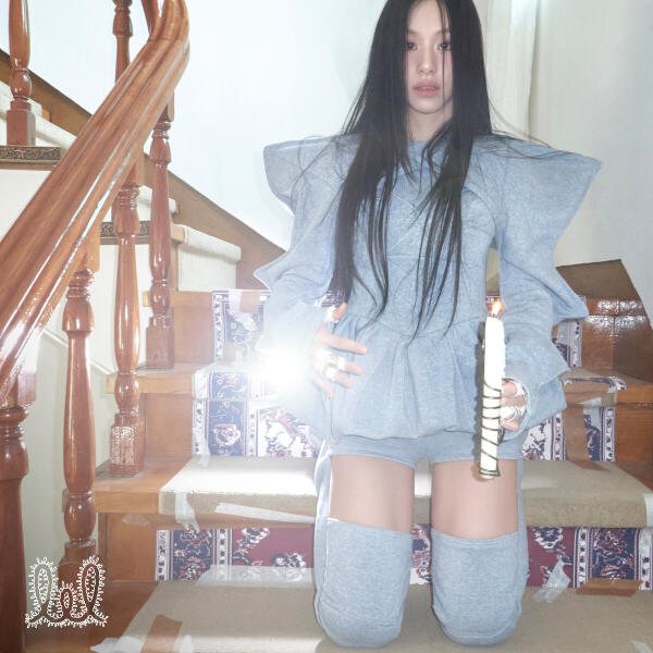 Kai, Chaeyoung - DOWNPOUR (with Kai)