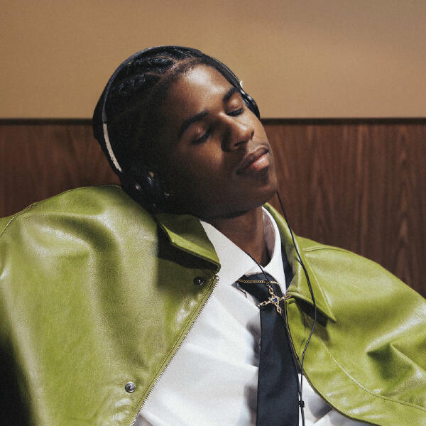 JD McCrary - The Way You Move