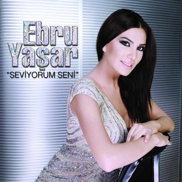 Ebru Yaşar - Alkışlıyorum
