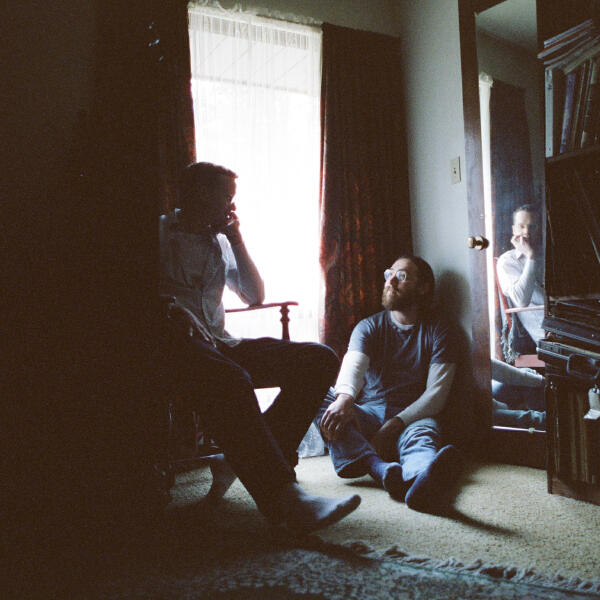 Whitney - Back to the Wind