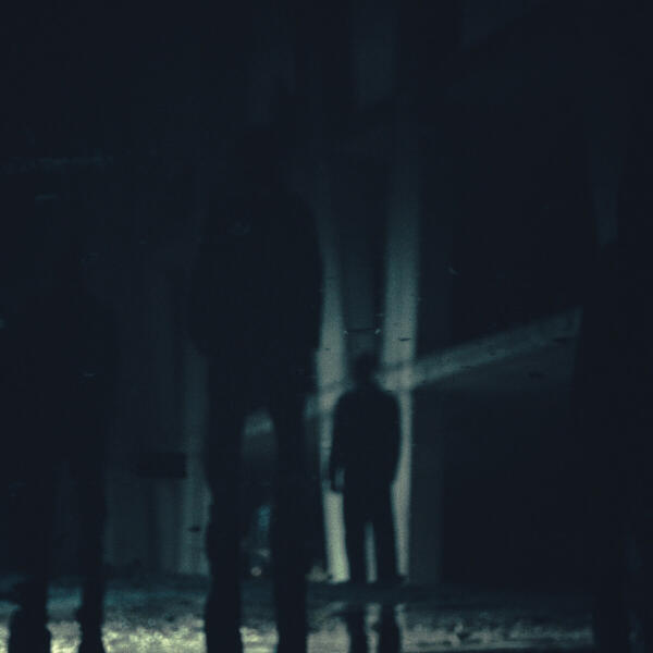 Bad Omens - Dying To Love